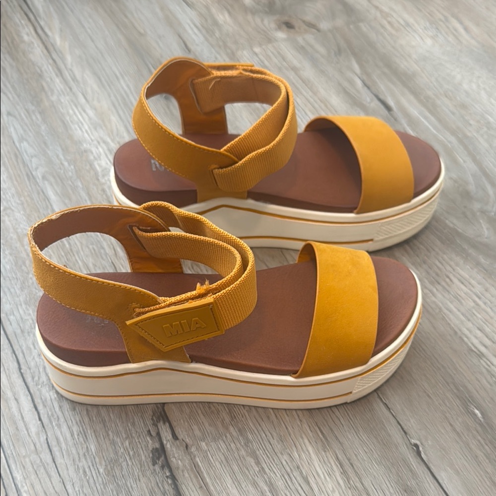 MIA Women's Mustard Yellow Platform Sandals